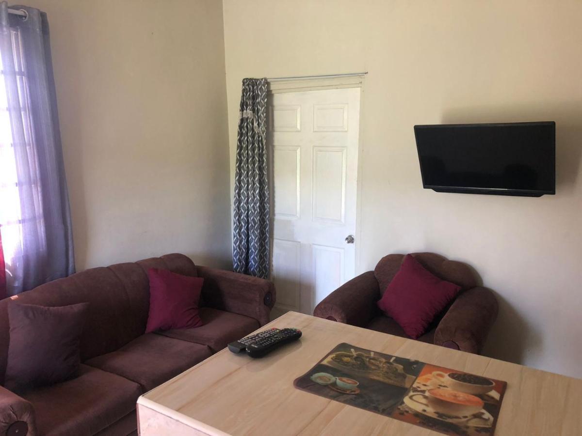 Apartmentswestvillage 2Bedroom مونتيغو باي المظهر الخارجي الصورة